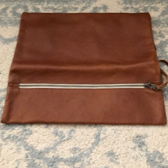 Magnolia Clutch - Picture 2 of 3